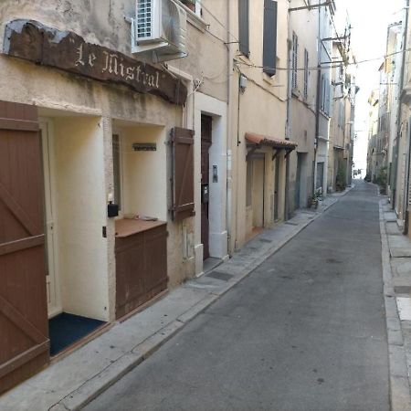 Le Mistral Location Apartman La Ciotat Kültér fotó
